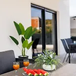Dal' Mares Villa