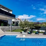 Villa Dal' Mares Vinišće