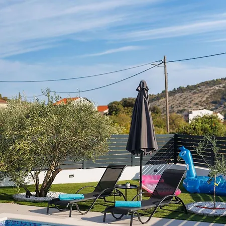 Villa Dal' Mares Vinišće