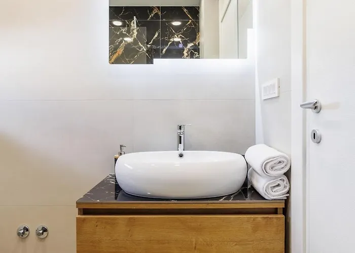 Dal' Mares * Vinišće