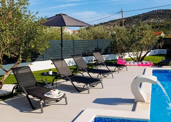 Dal' Mares Vinišće